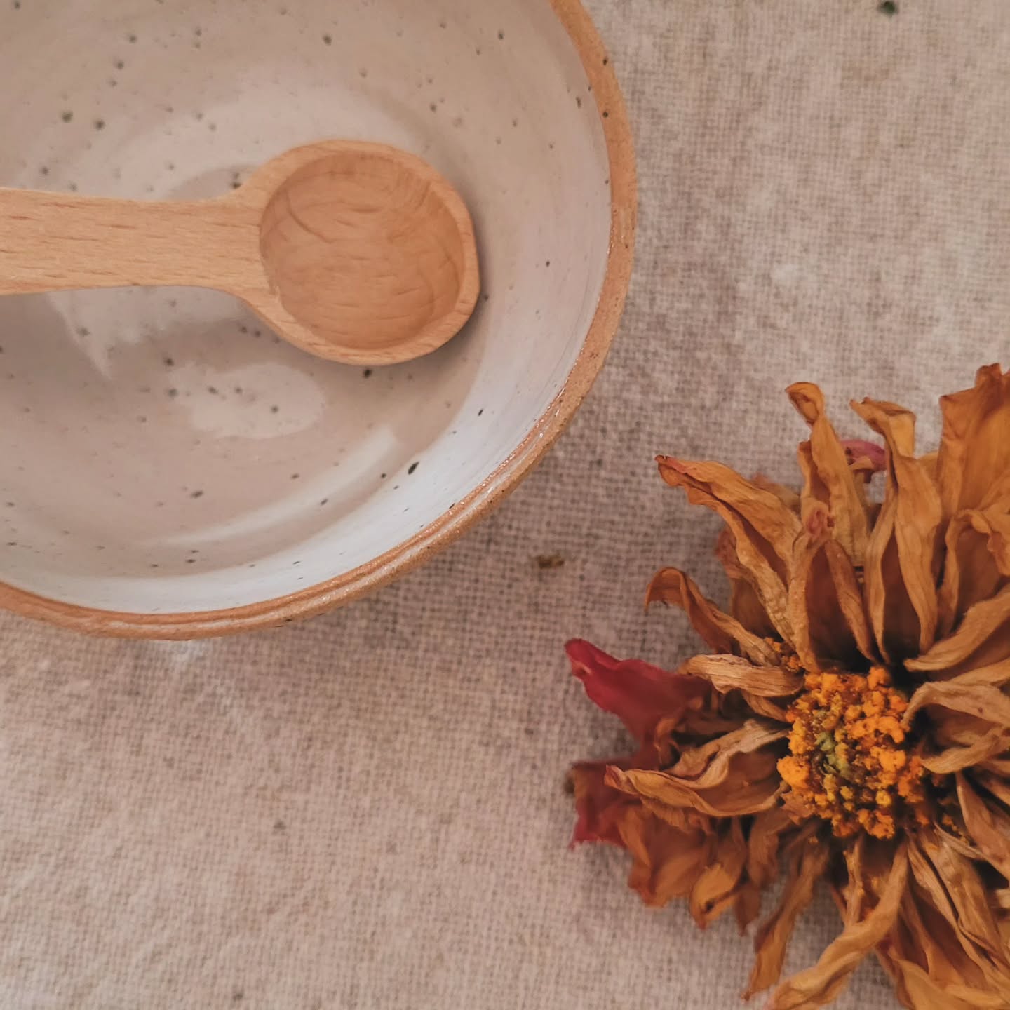 Handgemachte Keramik von Norrlycka